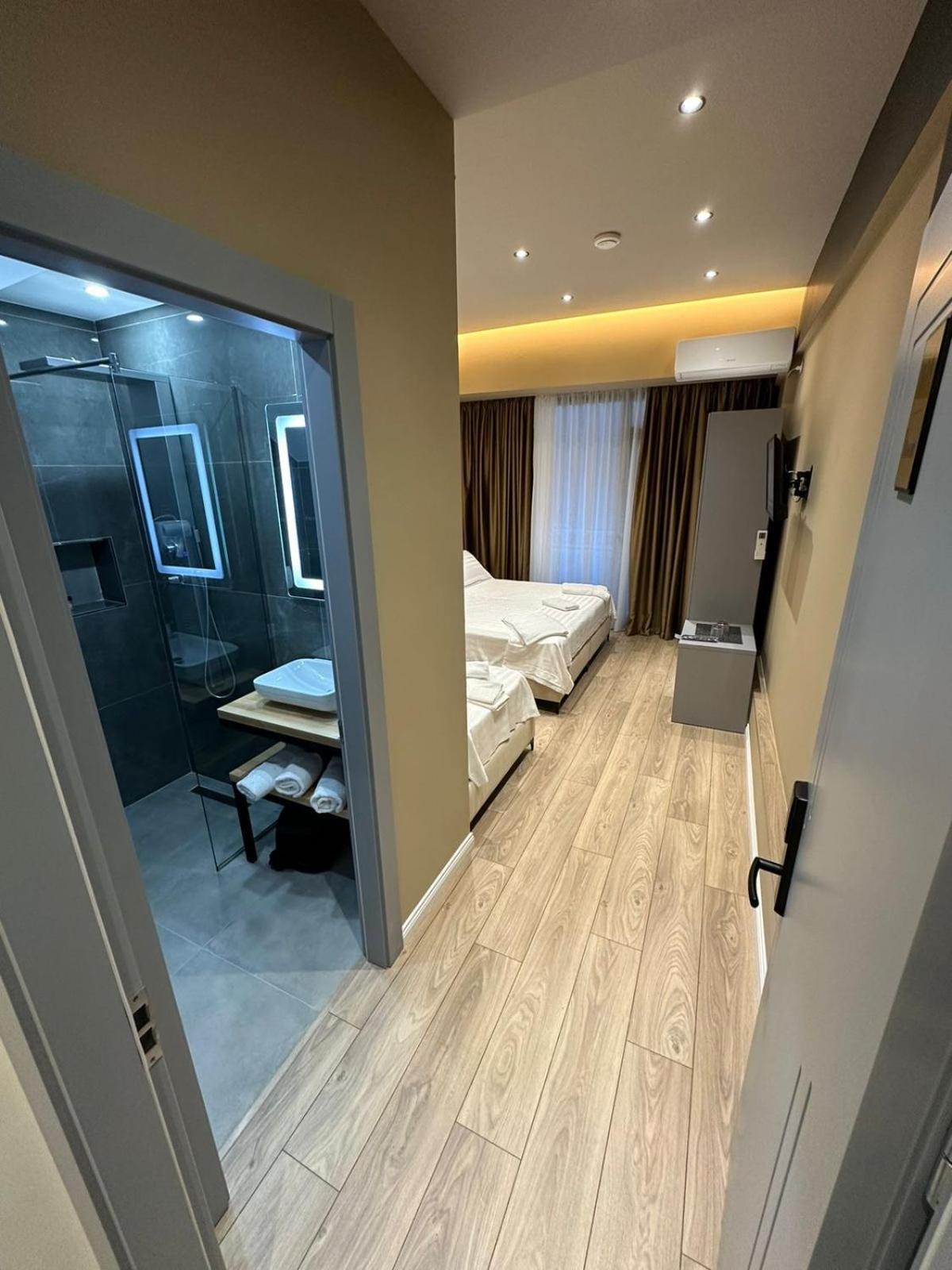 Hotel Europa กรูเยอ ภายนอก รูปภาพ