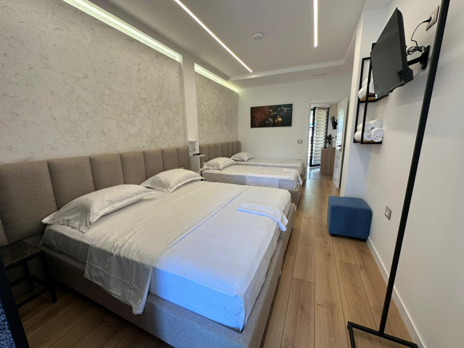Hotel Europa กรูเยอ ภายนอก รูปภาพ